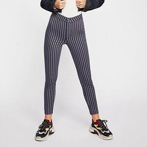 Free People Navy Blue Red Striped High Waisted Skinny Ankle Pants Size 25